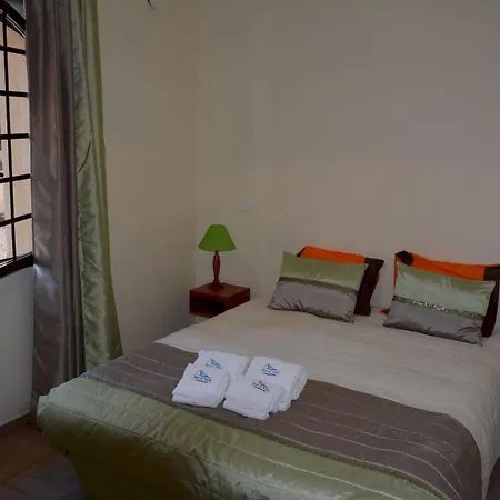 Bed and breakfast Serra Mar 4*