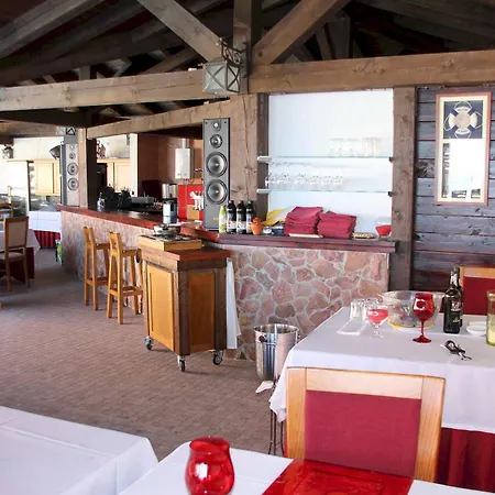 Serra Mar Bed and breakfast 4*